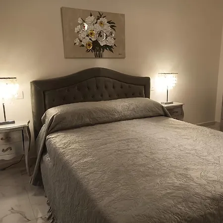 In - Luxury *